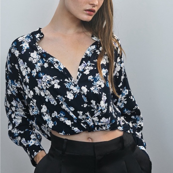 ZARA Long Sleeve Floral Crop Top - Picture 1 of 4